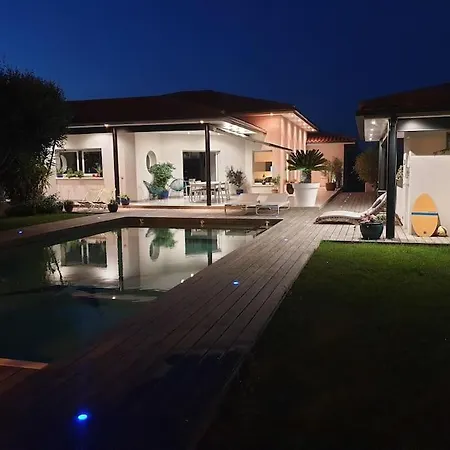 Belle Villa, Piscine Et Cigales Au Calme ! Villa *