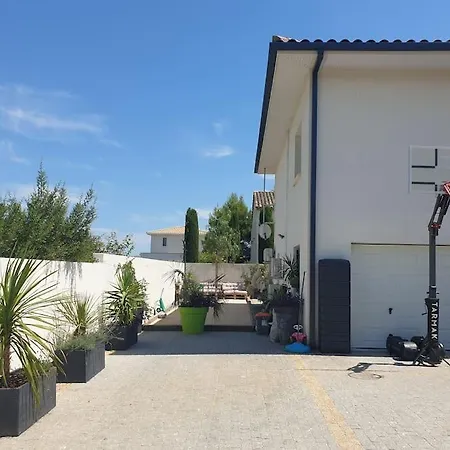 Villa Belle Villa, Piscine Et Cigales Au Calme ! Saint-Jean-de-Vedas